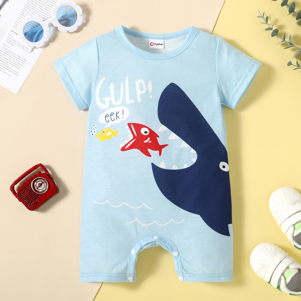 

Baby Short-sleeve Letter Shark Print Casual Romper