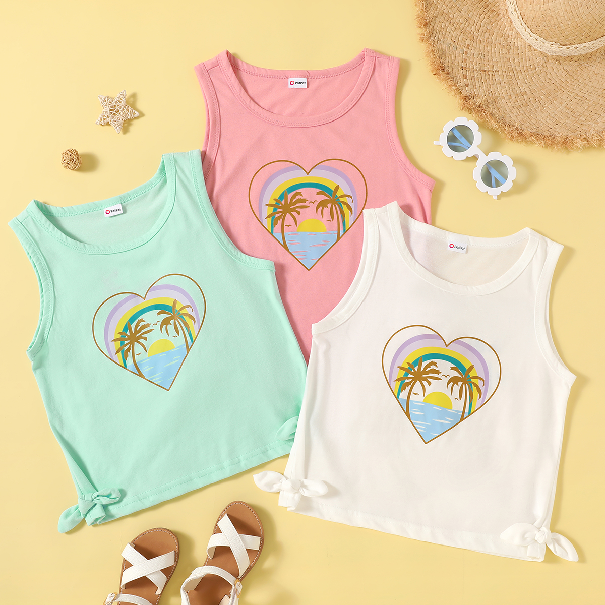

Pretty Kid Girl Heart-shaped Tank Top