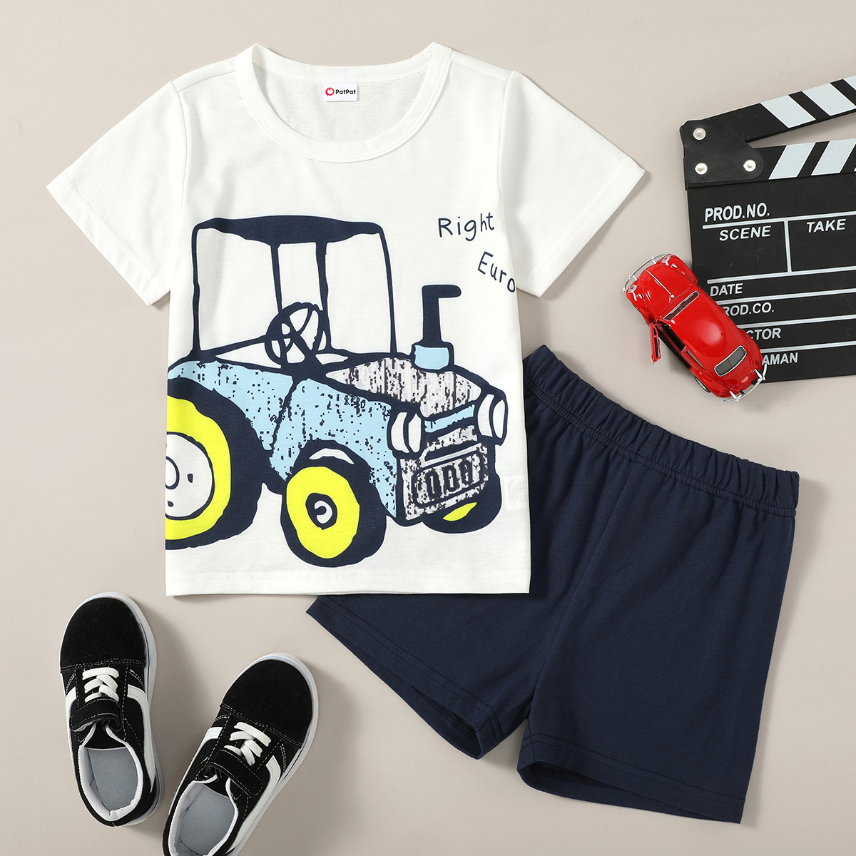 

Toddler Boy Stylish Car Print Short-sleeve Tee And Solid Shorts