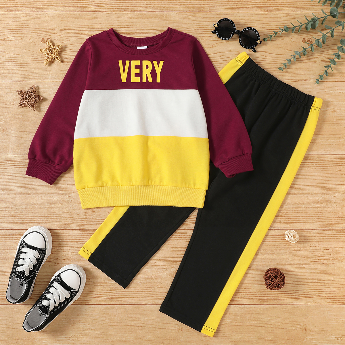 

2-piece Toddler Girl Letter Print Colorblock Pullover Sweatshirt and Elasticized Pants Set