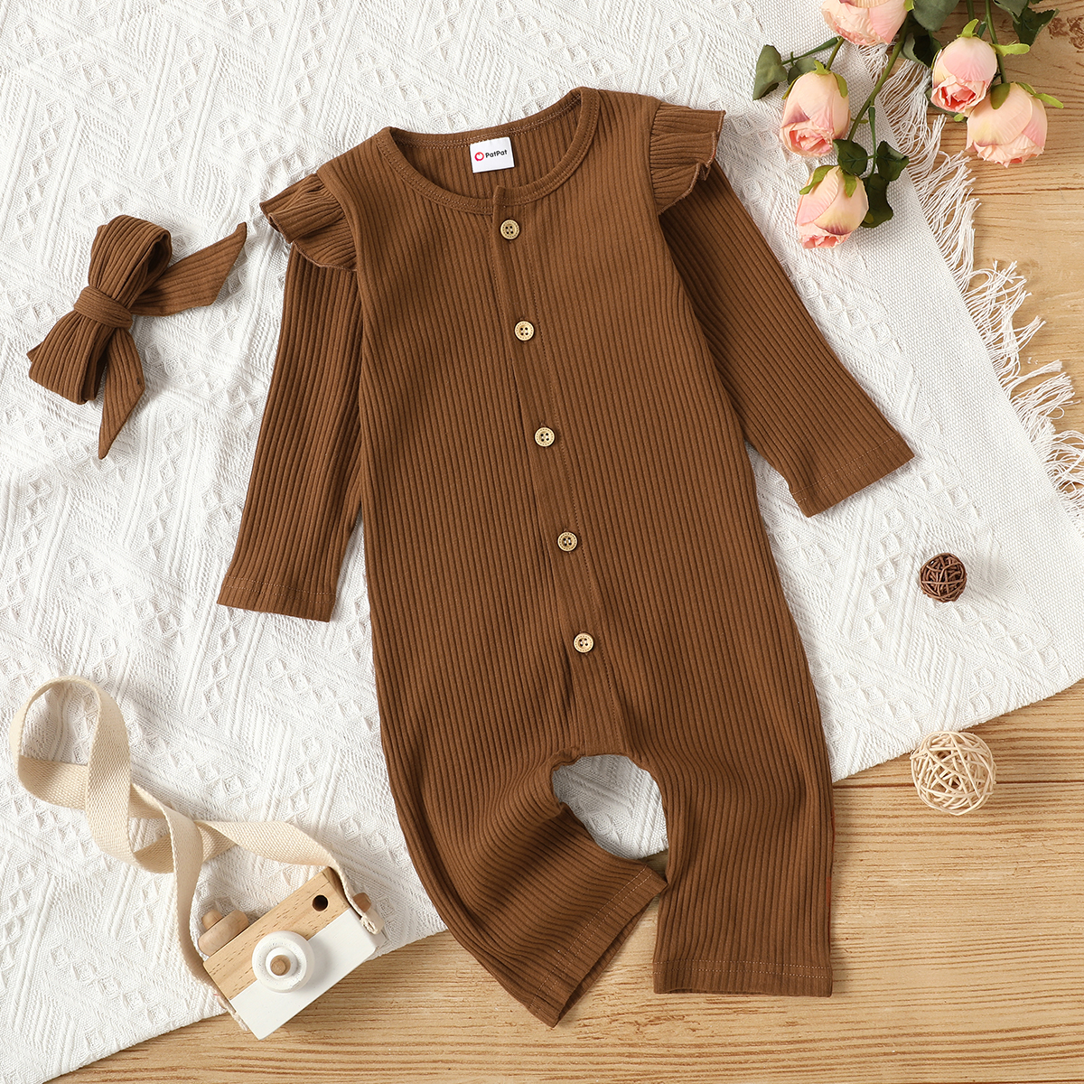 

2pcs Baby Girl Solid Ruffle Long-sleeve Button Down Cotton Ribbed Jumpsuit Set