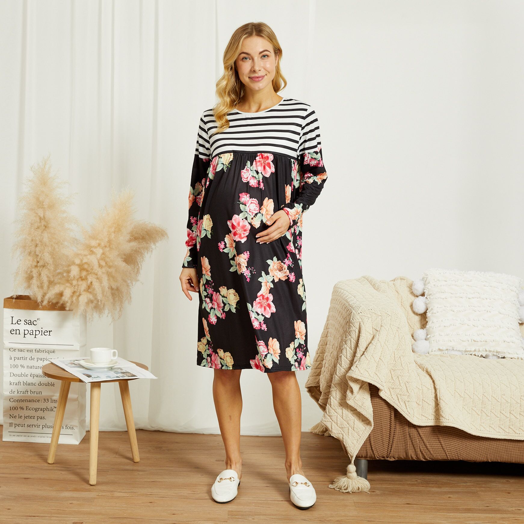 

Maternity Round collar Floral full print Black Short Tunic Long-sleeve Dress