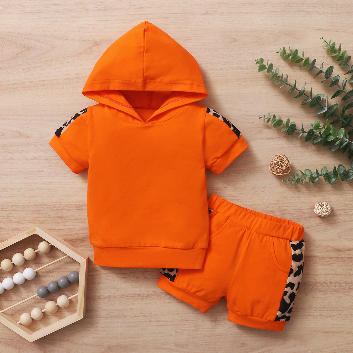 

2pcs Girl Solid Cotton Summer Short-sleeve Hooded Sets Baby's Sets