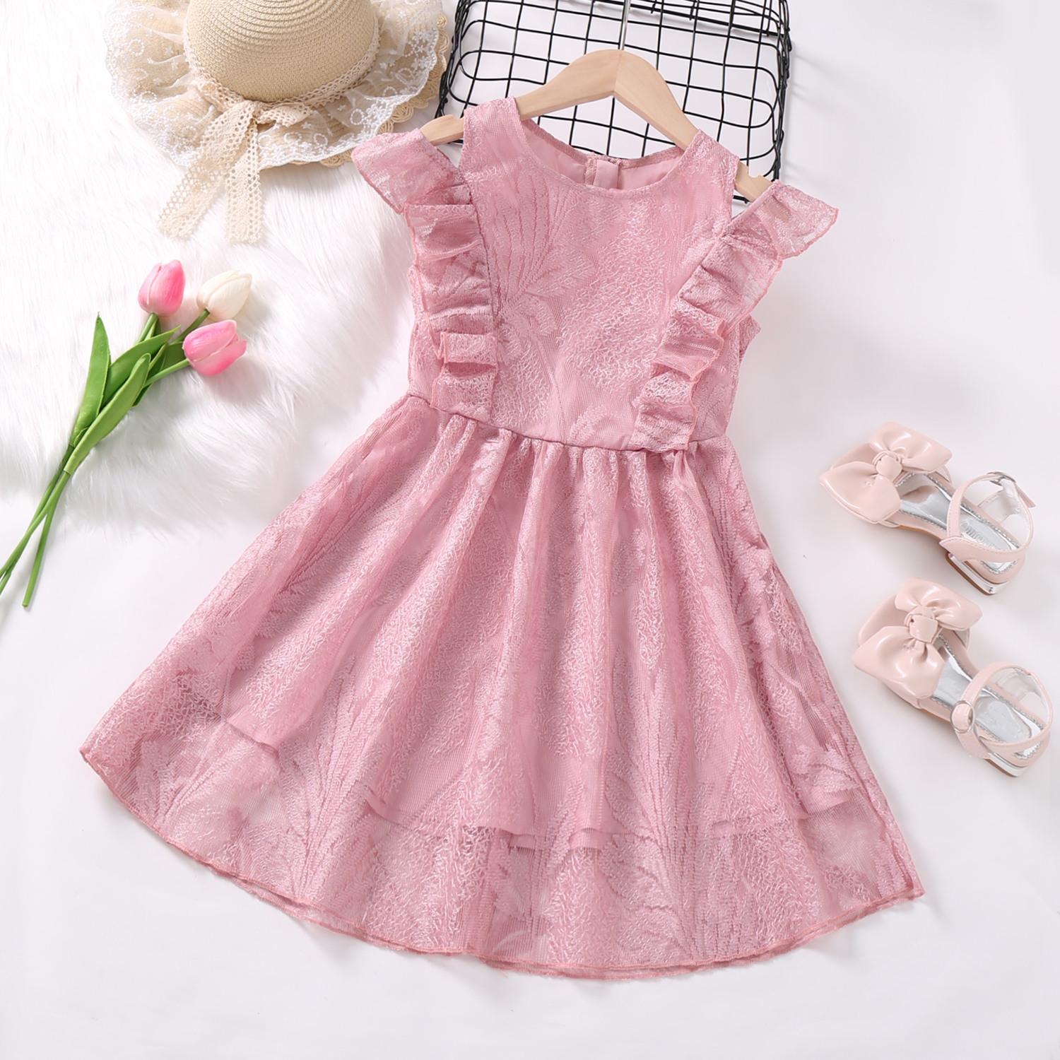 

Kid Girl Floral Lace Design Ruffled Cold Shoulder Sleeveless Pink Dress