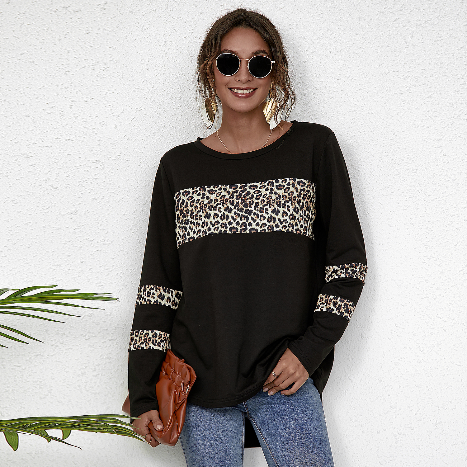 

Round collar Leopard Black Color block long sleeve normal Pullover