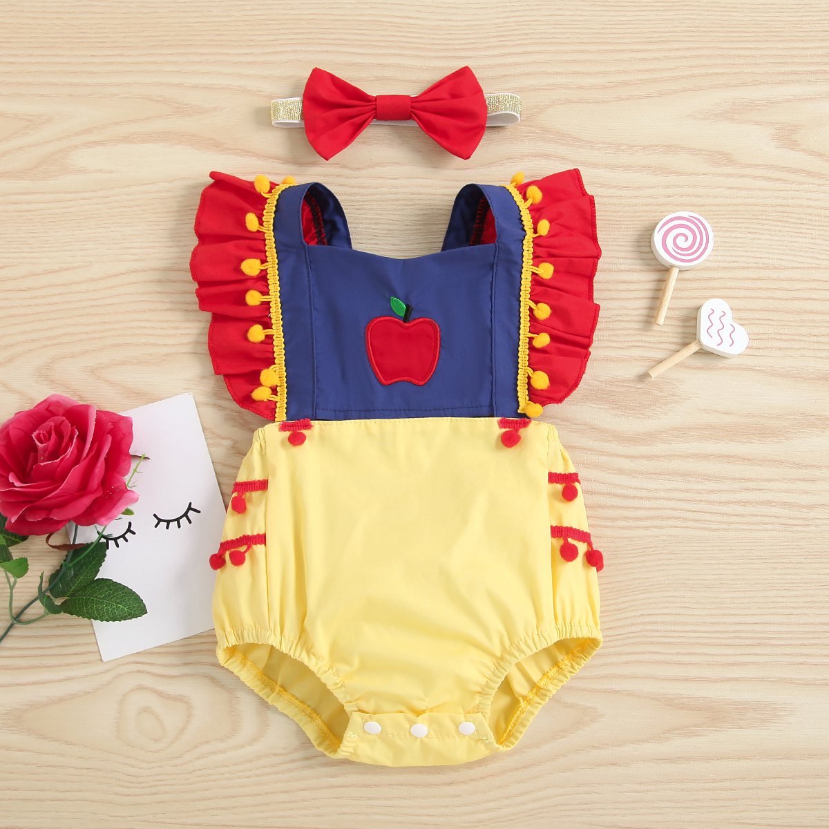 

2pcs Apple Patch Color Block Baby Romper Set