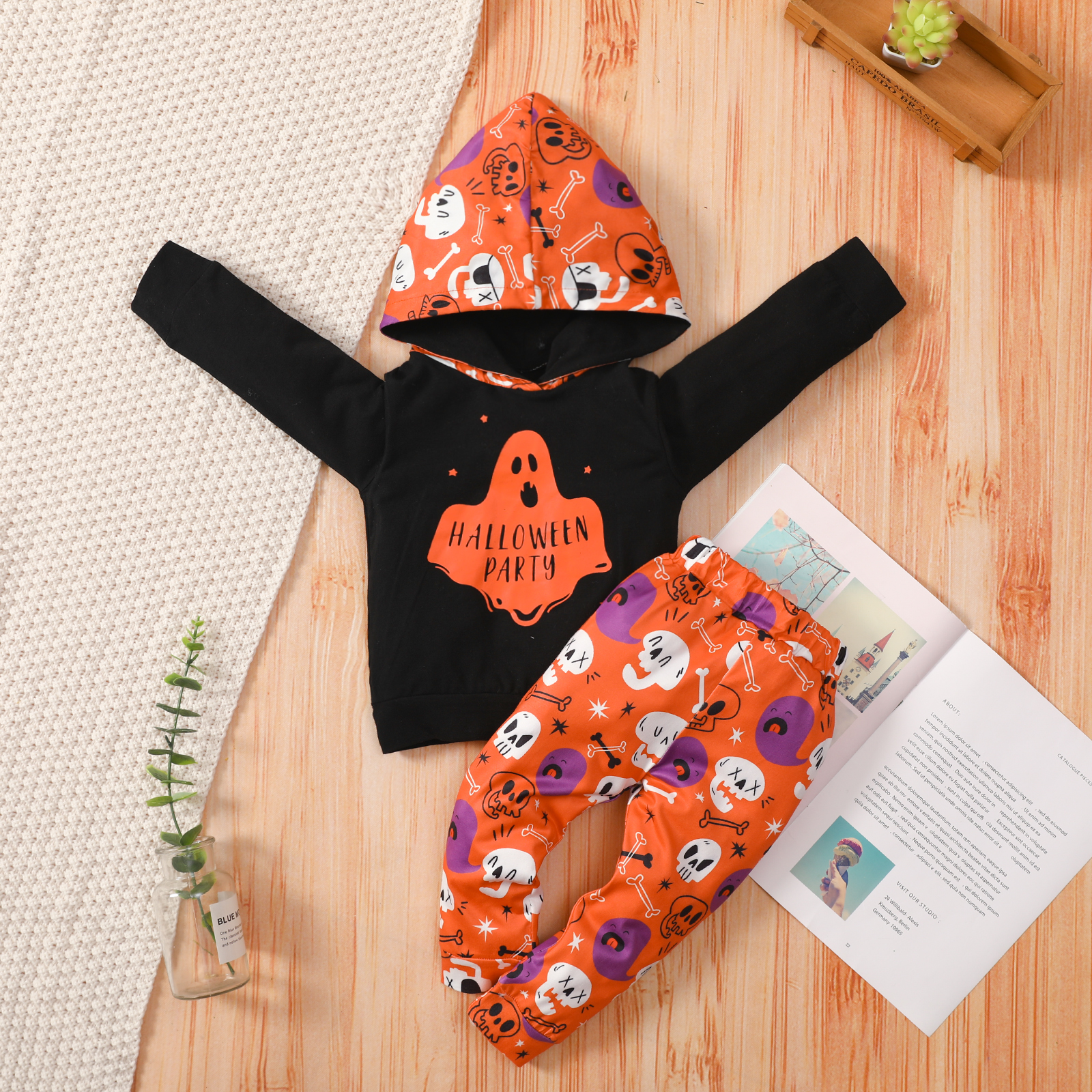 

Halloween Letter and Skull Print Hooded Long-sleeve Baby 2pcs Set