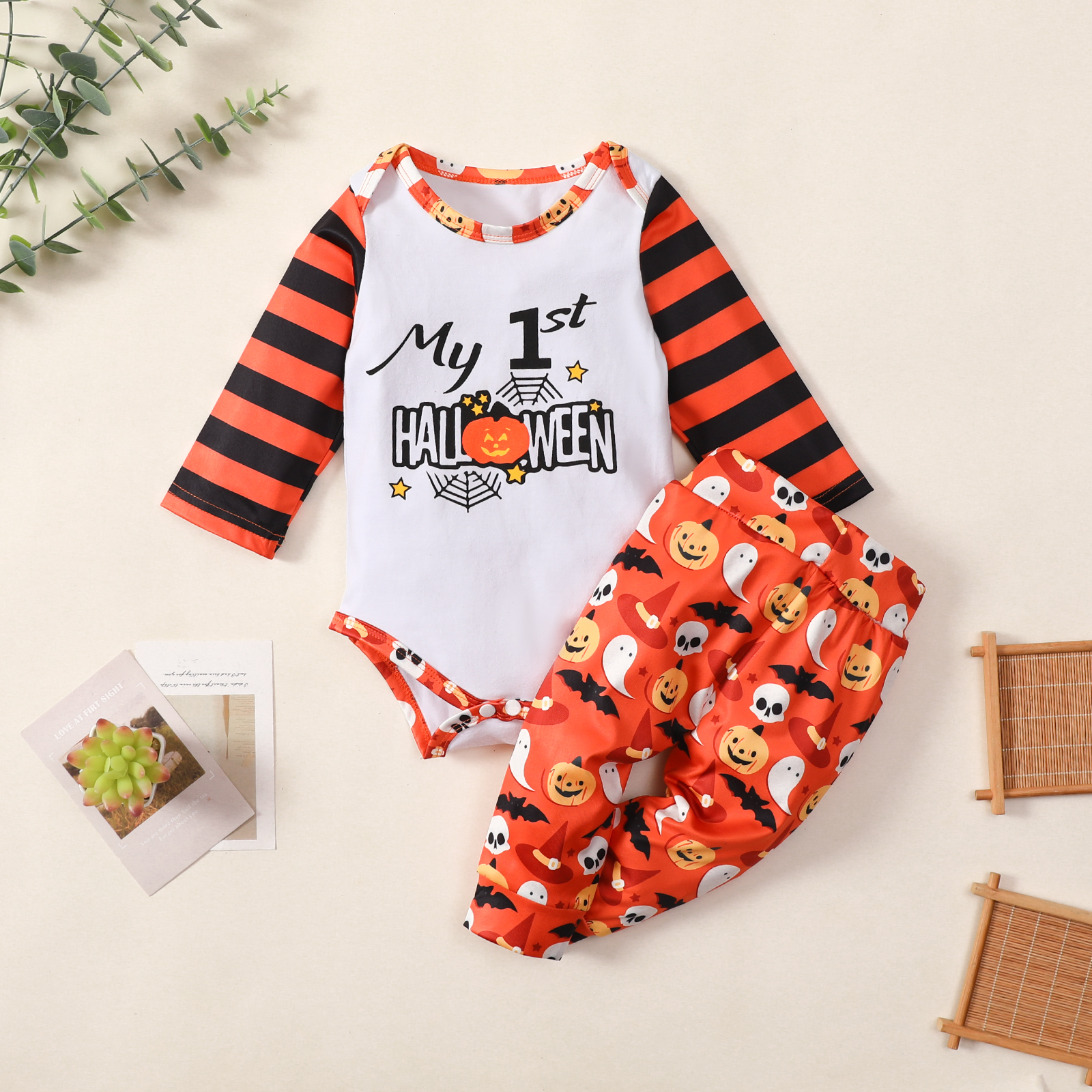 

Baby 2pcs Halloween Letter and Stripe Print Long-sleeve Romper Set