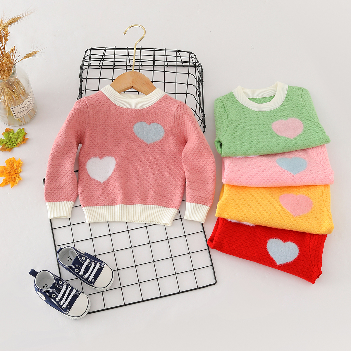 

Baby / Toddler Girl Cute Heart Long-sleeve Sweater