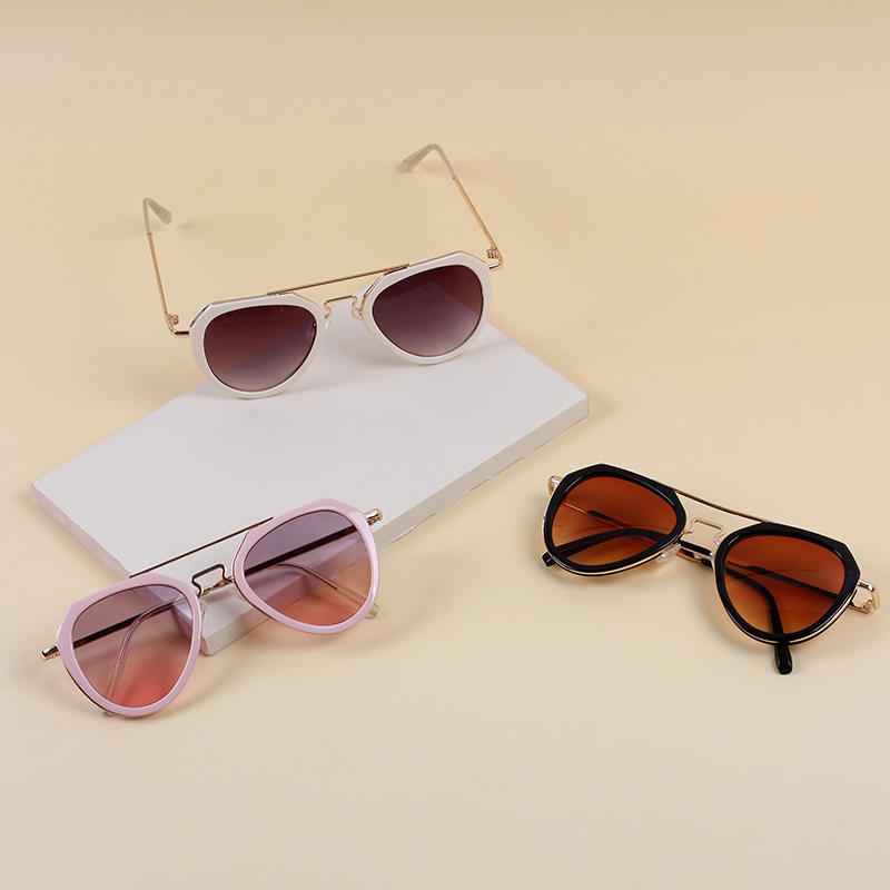 

Kids Glasses Trendy Metal Frame Decorative Glasses