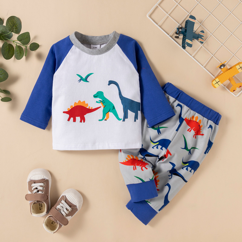

2pcs Baby Boy Dinosaur Print Raglan Long-sleeve Cotton T-shirt and Trousers Set