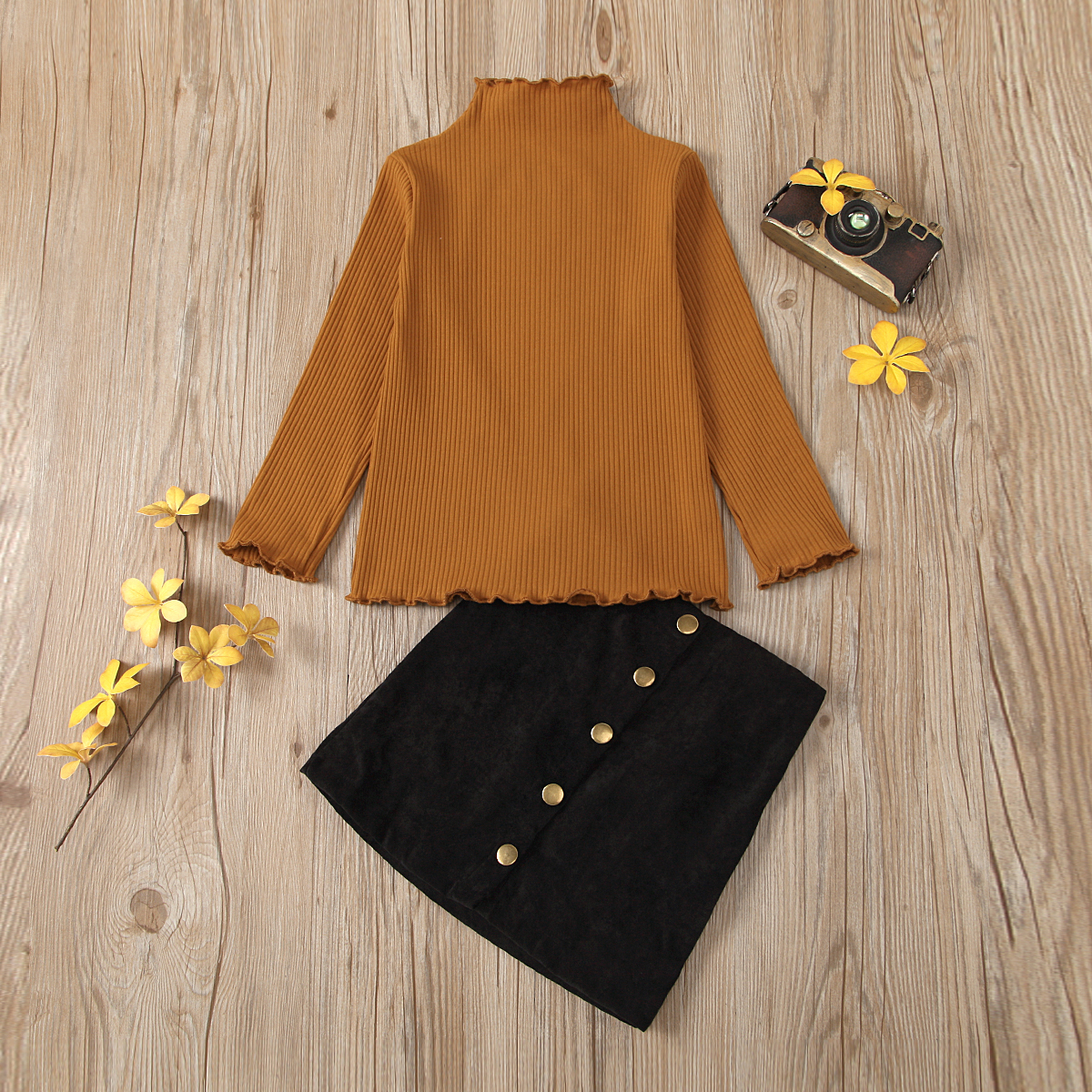 

2-piece Baby / Toddler Solid Tee and Skirt Set