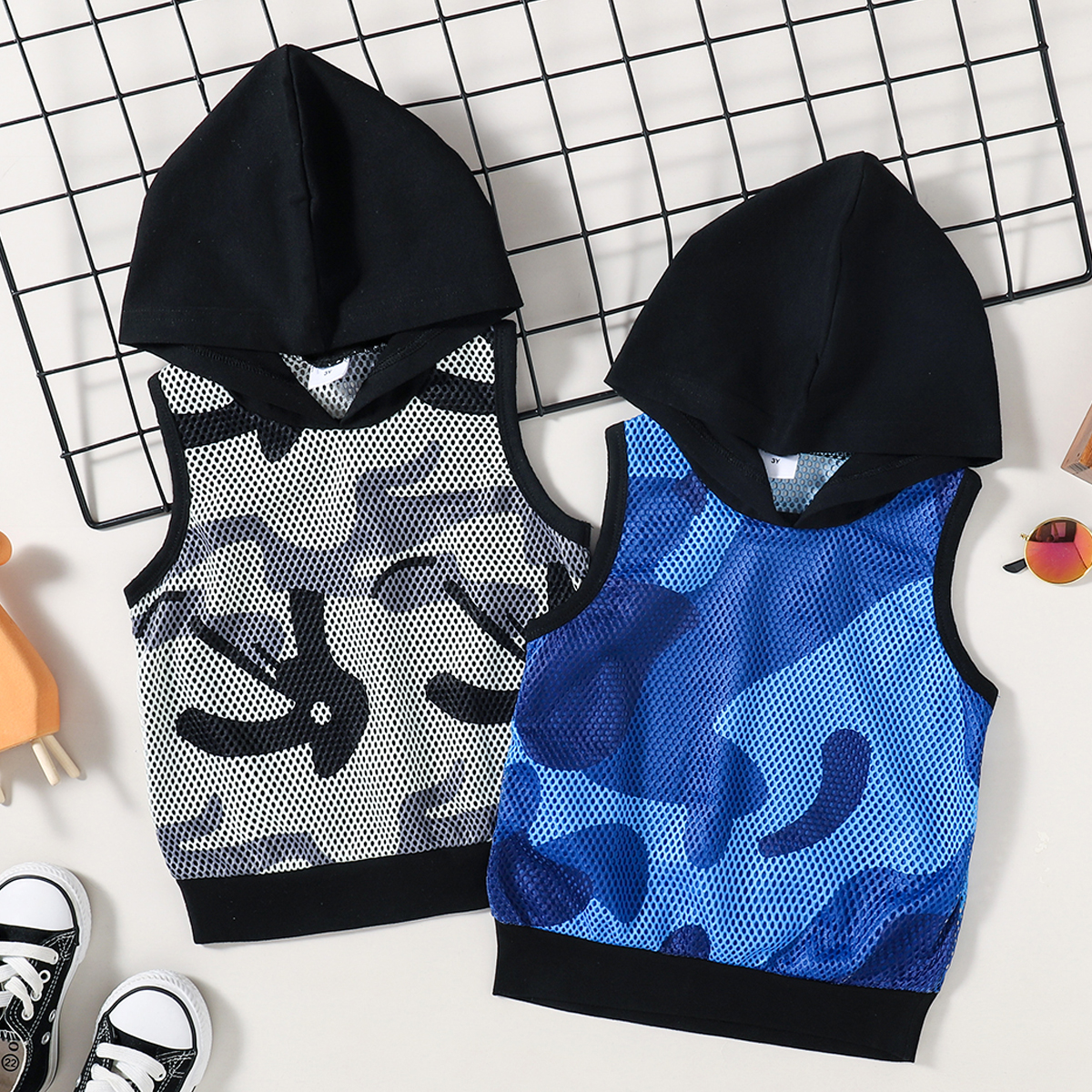 

Toddler Boy Camouflage Breathable Sleeveless Hooded Top