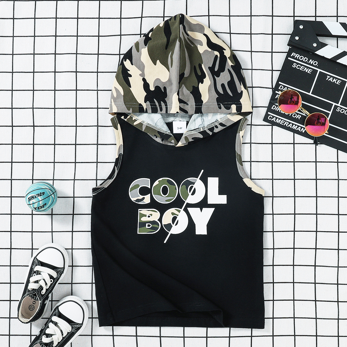 

Toddler Boy Letter Camouflage Hooded Top