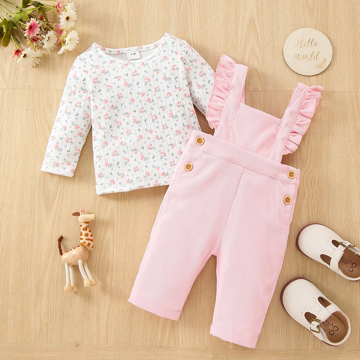 

2pcs Baby Girl Floral Print Ribbed Long-sleeve Top and Solid Ruffle Overalls Set