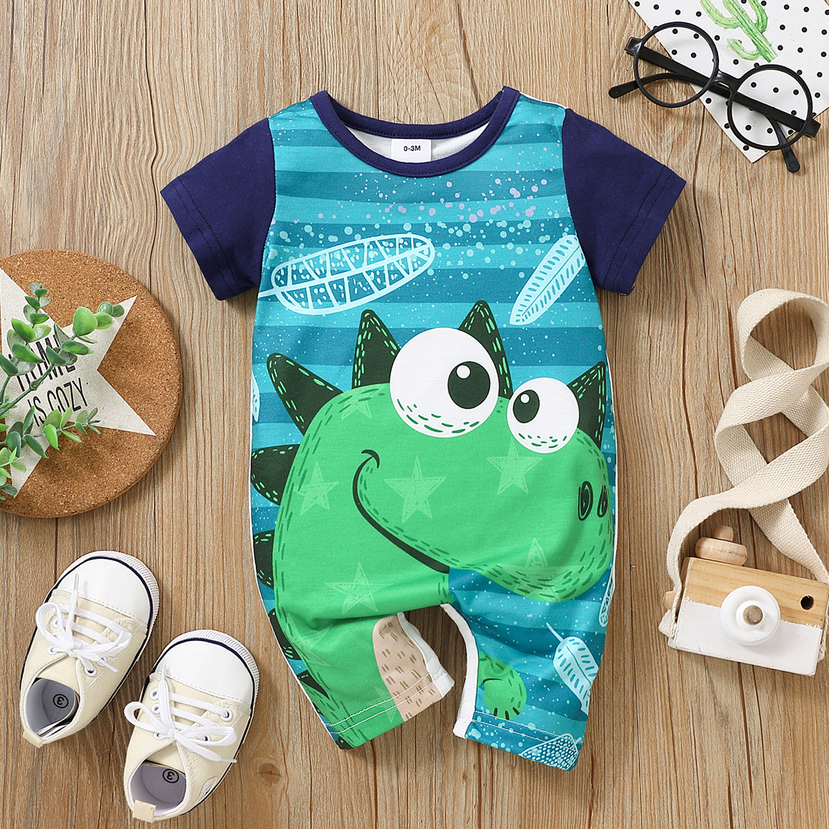 

Baby Boy 95% Cotton Short-sleeve Cartoon Dinosaur Print Romper
