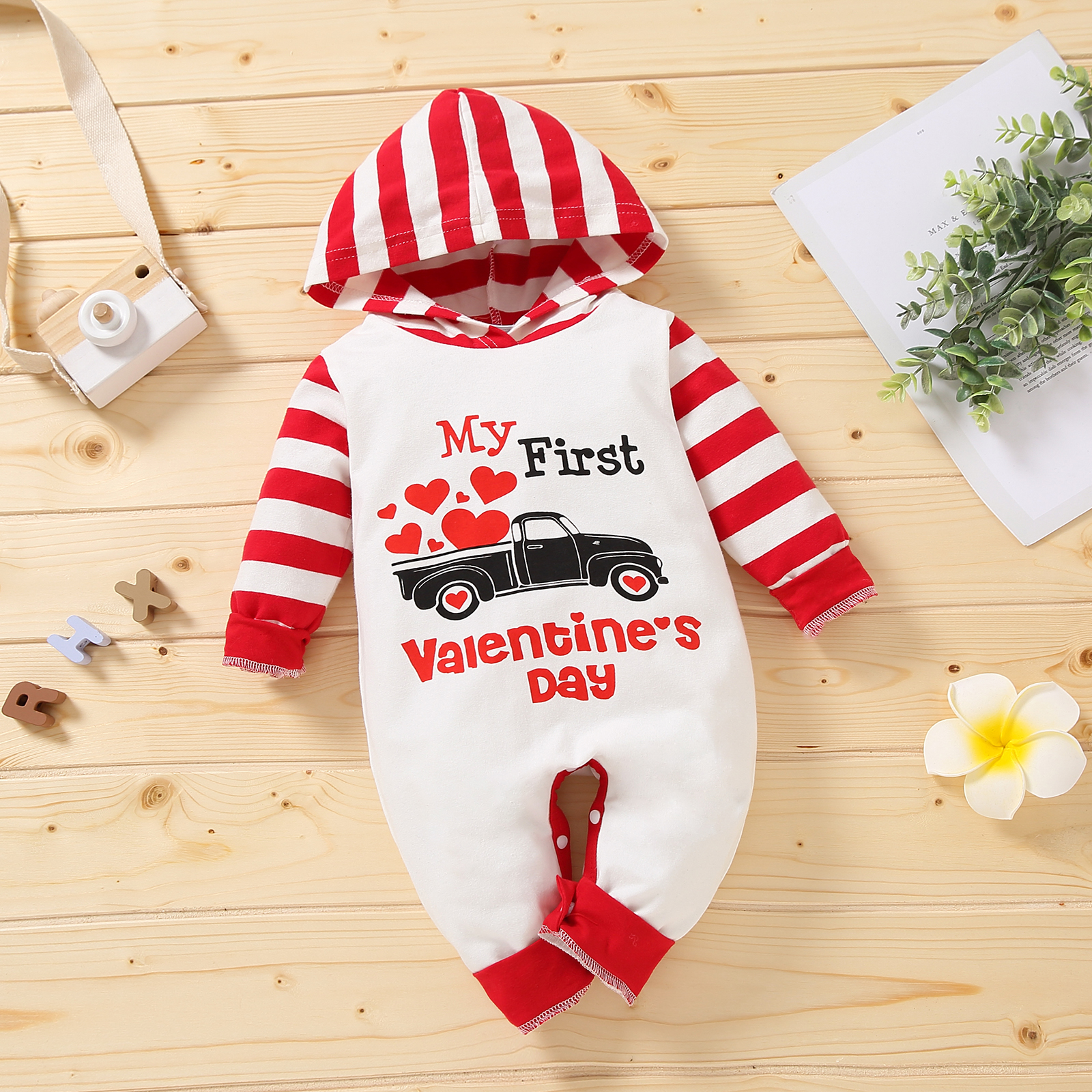 

Baby Unisex casual My First Valentine's Day Letter Jumpsuits