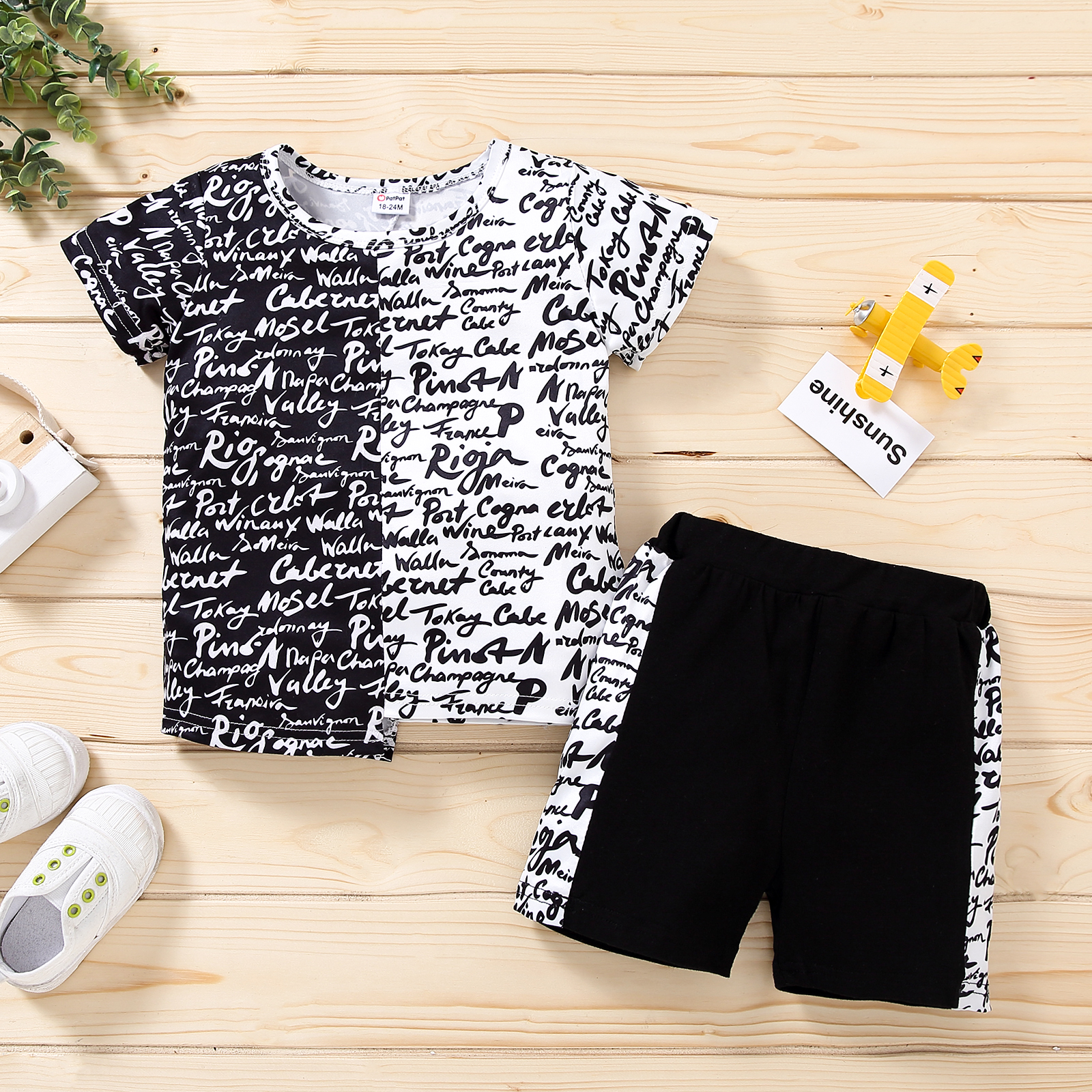 

2pcs Toddler Boy Cotton Short-sleeve Letter Street Style Toddler's Sets
