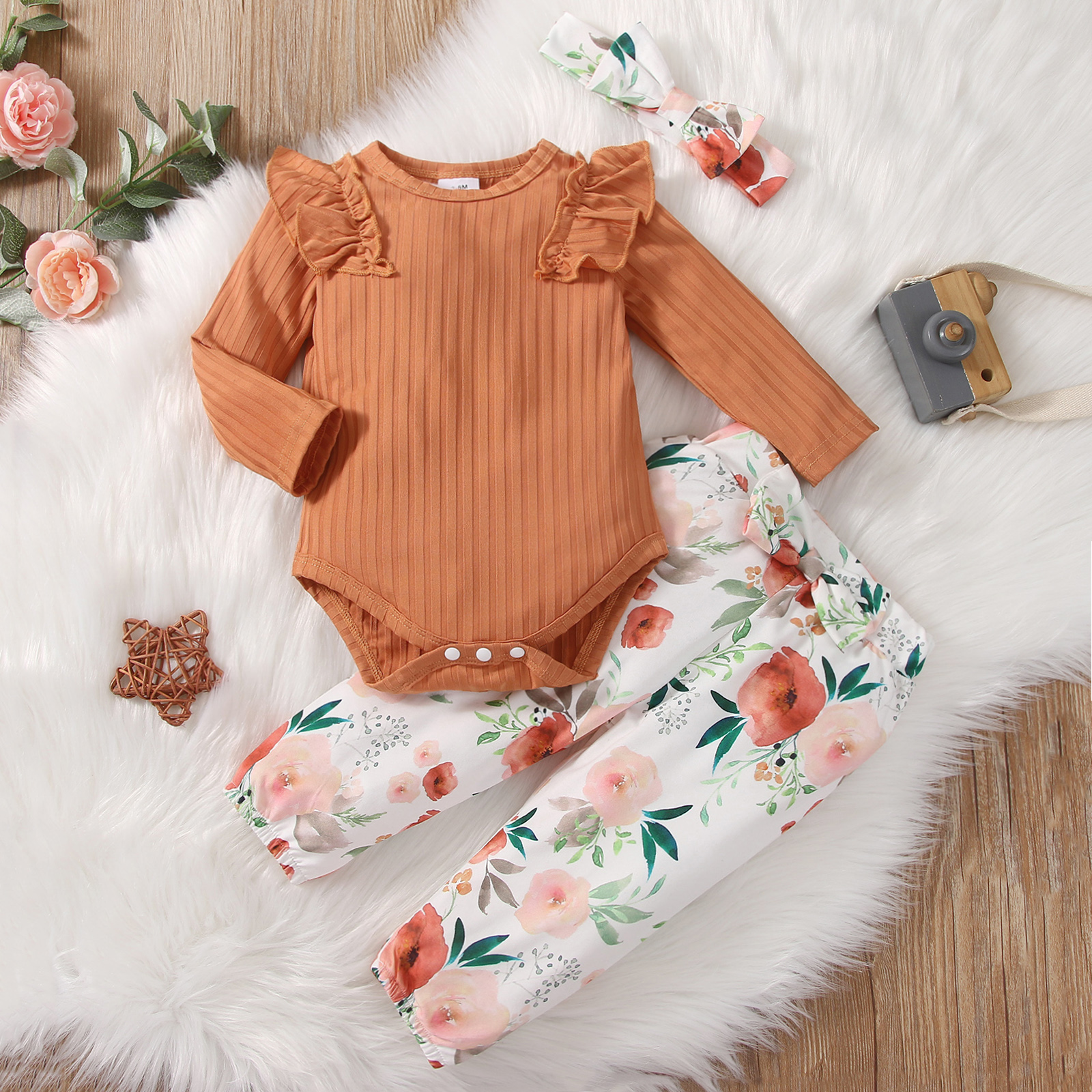

3pcs Baby Solid Ribbed Long-sleeve Ruffle Romper and Floral Print Bowknot Trousers Set