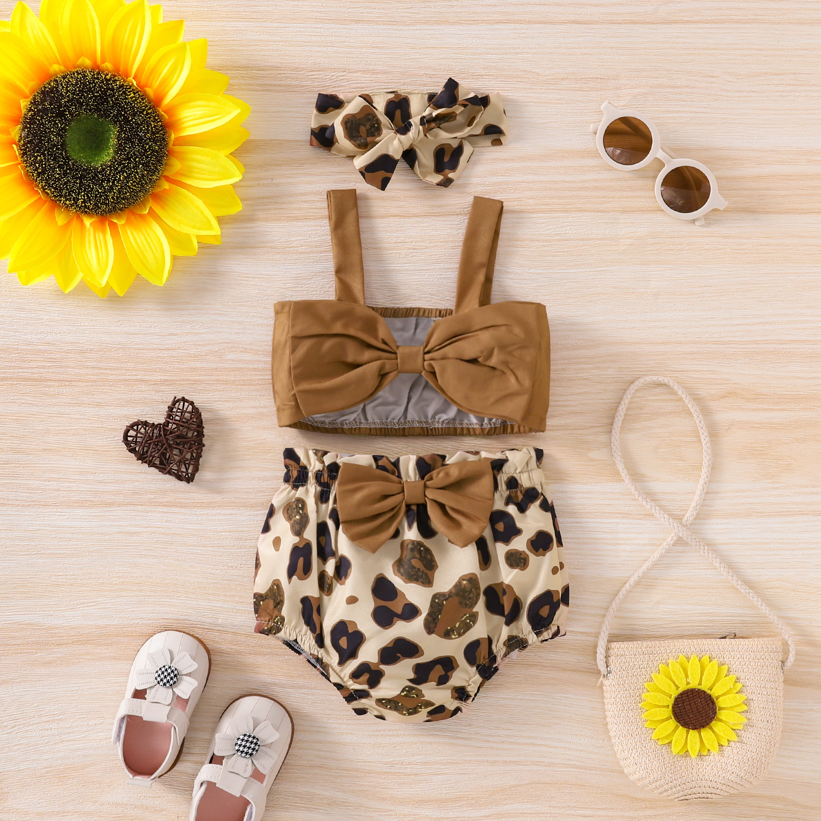 

3pcs Baby Girl Brown Bowknot Crop Tank Top and Leopard Shorts with Headband Set