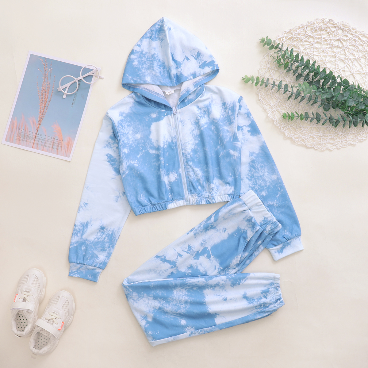 

Girls Tie Dye Hoodie & Pants Set