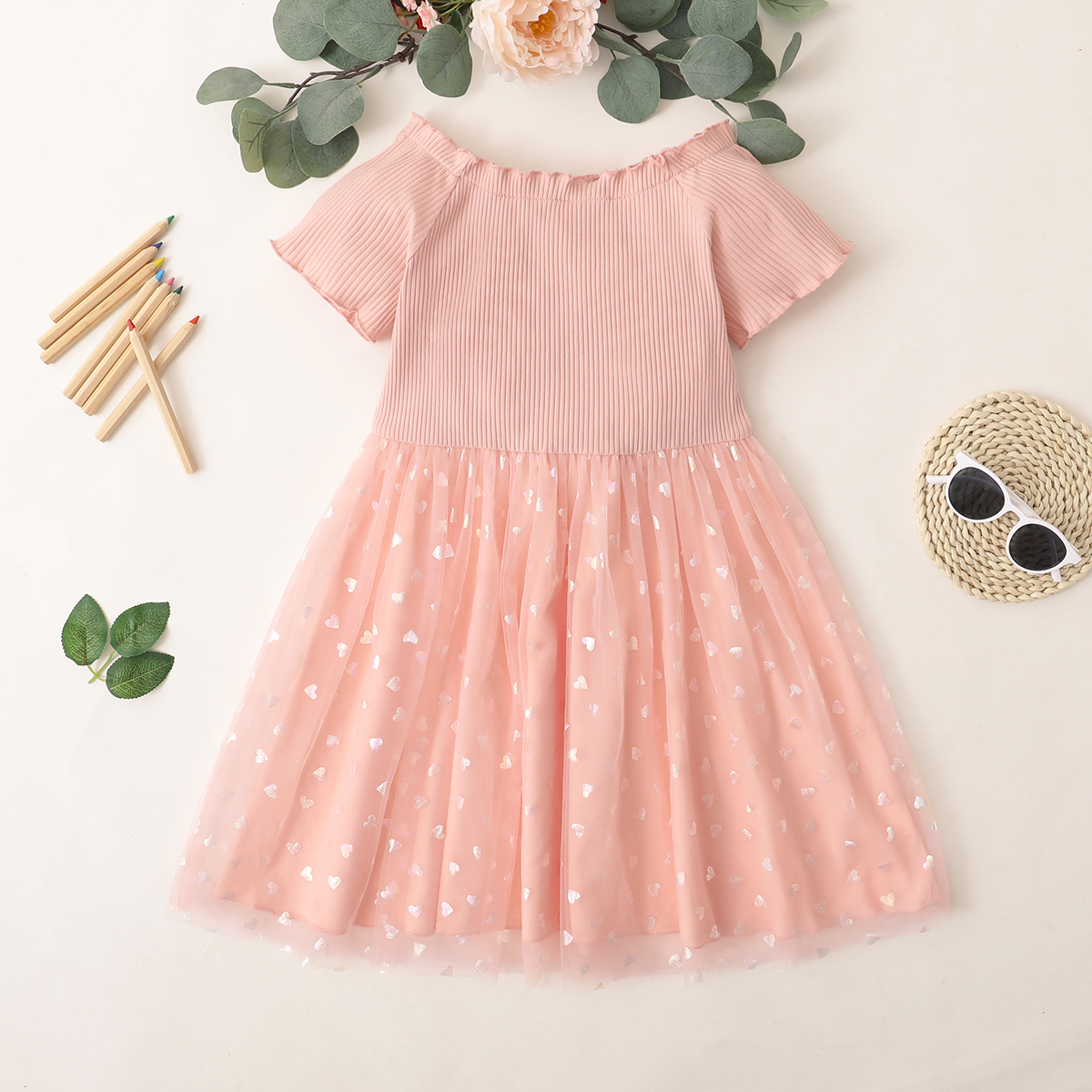

Kid Girl Elegant Off Shoulder Lettuce Trim Heart Print Mesh Design Short-sleeve Dress
