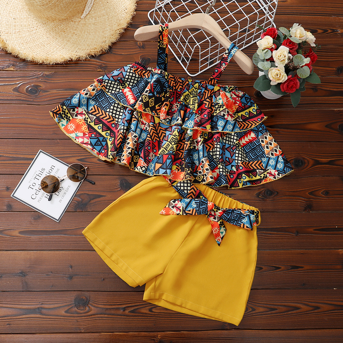 

Pretty Kid Girl Geometric Print Set