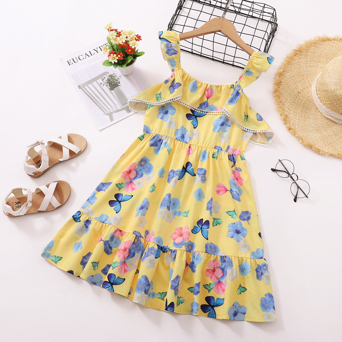 

Pretty Kid Girl Flounced Butterfly Floral Print Dress