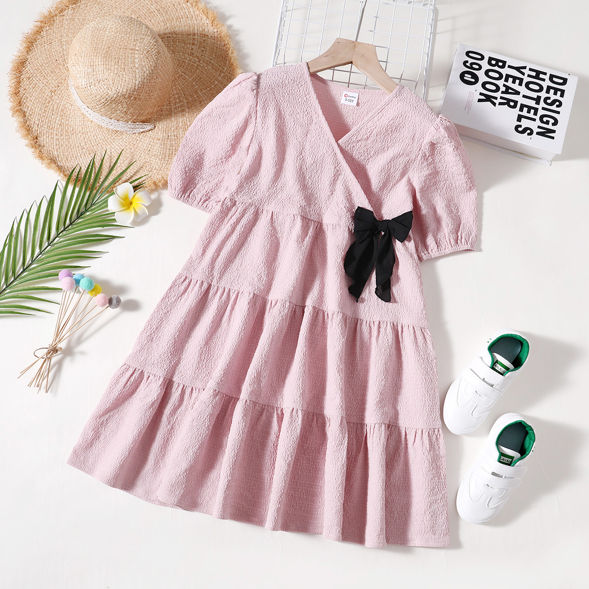 

Kid Girl Short-sleeve V Neck Bowknot Decor Dress