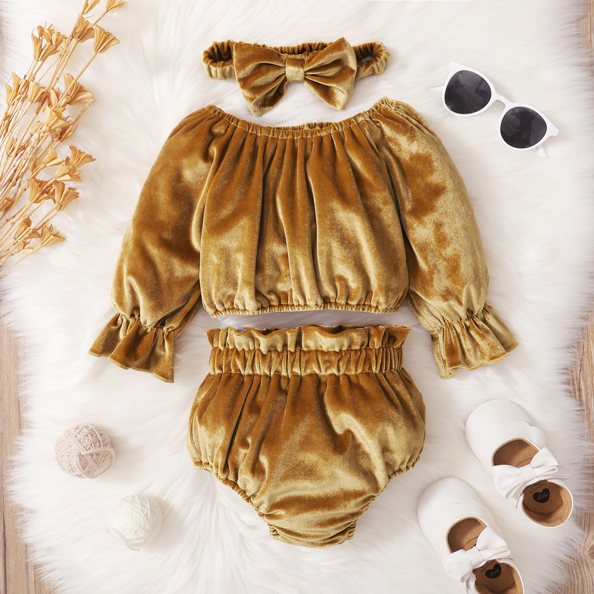 

Baby Girl 3pcs Solid Off Shoulder Lantern Long-sleeve Elasticized Set