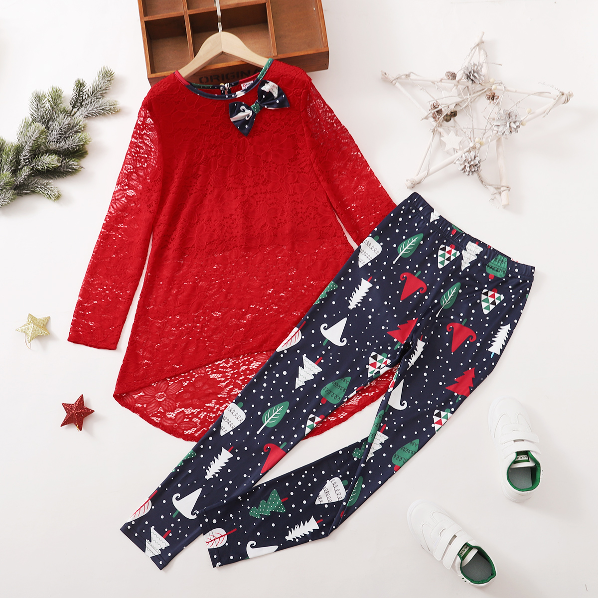 

2-piece Kid Girl Christmas Lace Bowknot Design High Low Long-sleeve Red Top and Tree Polka dots Print Leggings Set