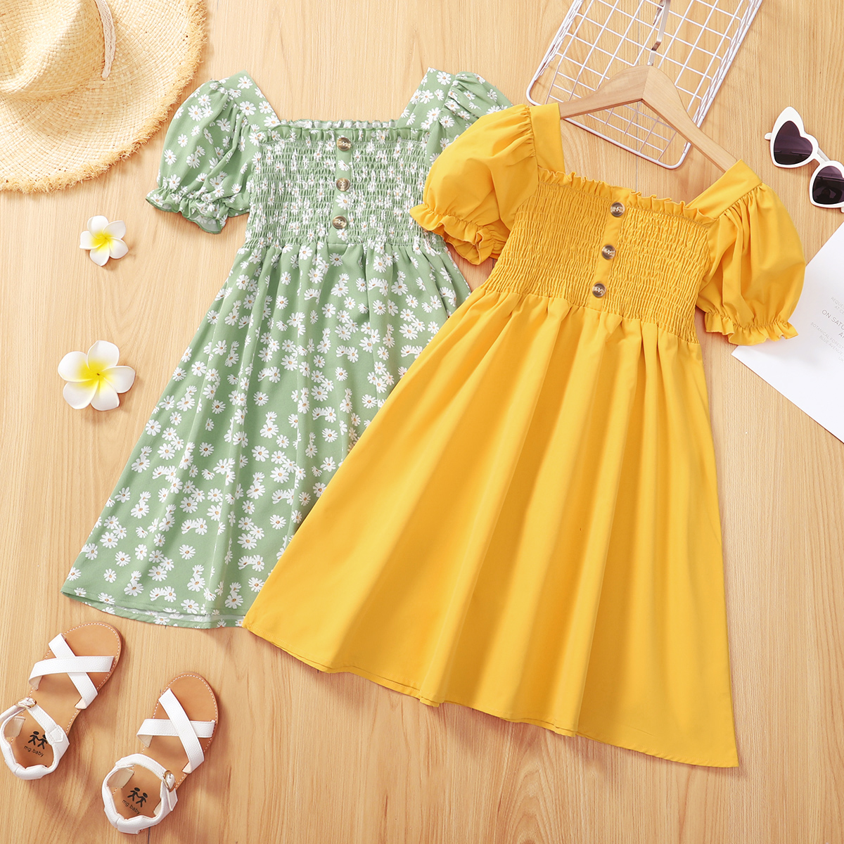 

Kid Girl Square Neck Smocked Floral Print/Yellow Short-sleeve Dress