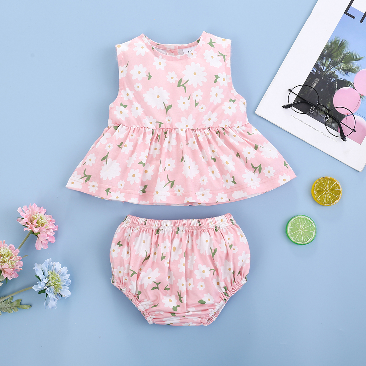 

2pcs Baby Girl Sweet Floral Sleeveless Cotton Baby's Sets