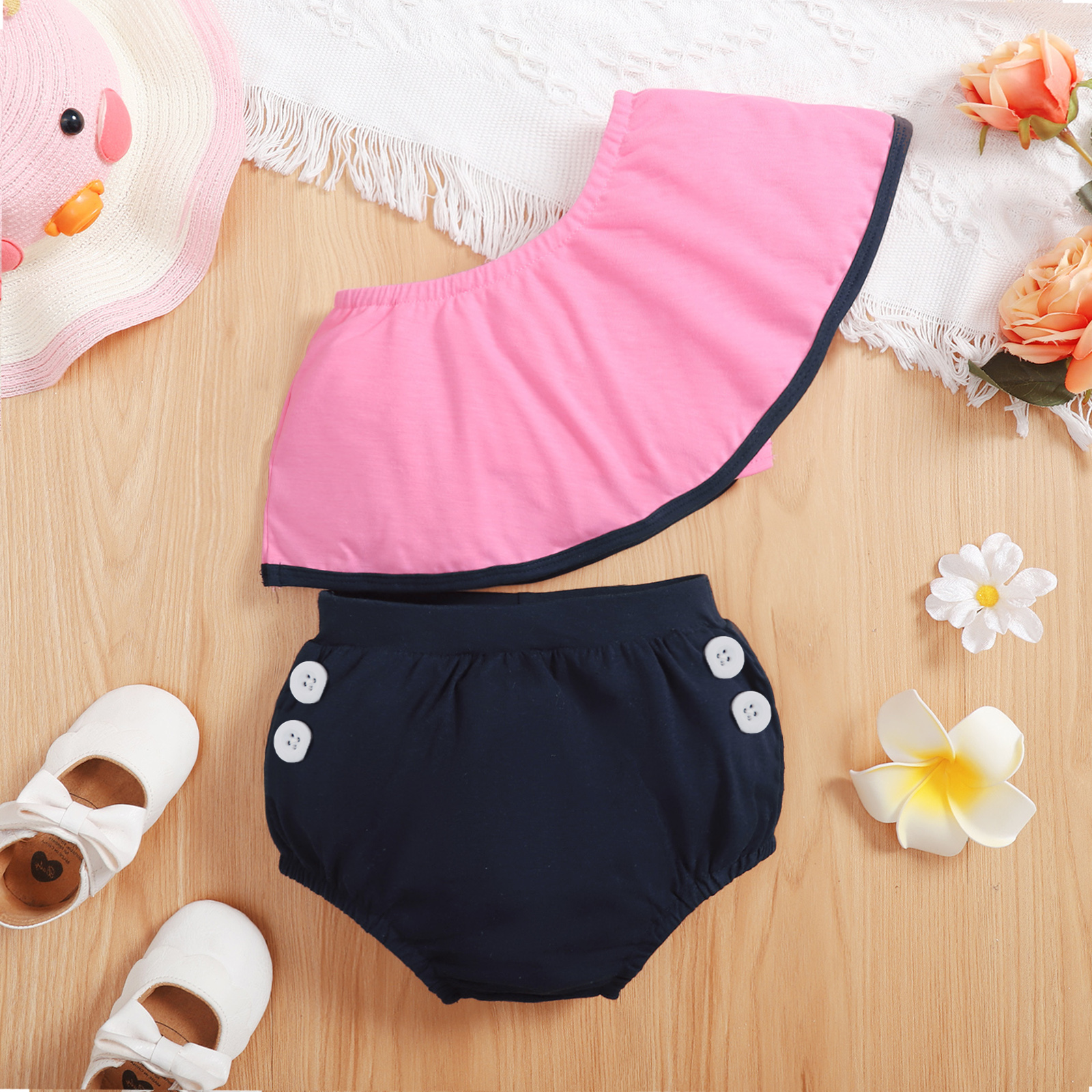 

100% Cotton 2pcs Baby Girl Solid Poncho Top and Shorts Set
