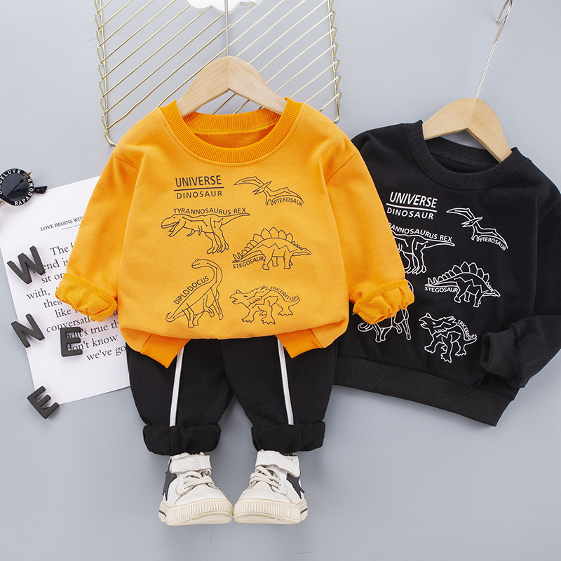 

2pcs Dinosaur and Letter Print Long-sleeve Baby Set