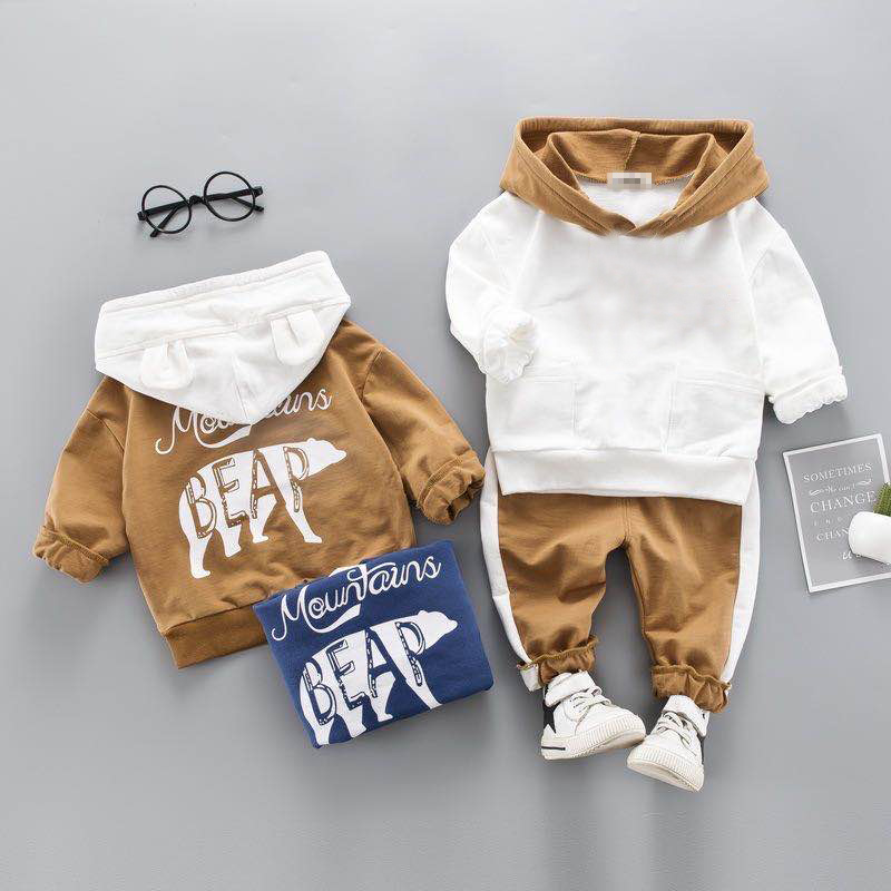 

2pcs Letter Print Splice Hooded Long-sleeve Baby Set