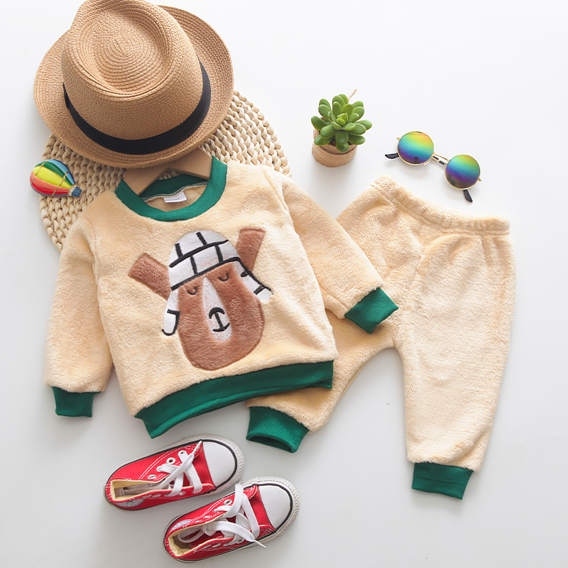 

2pcs Baby Cartoon Animal Embroidered Beige Coral Fleece Long-sleeve Pullover and Trousers Set