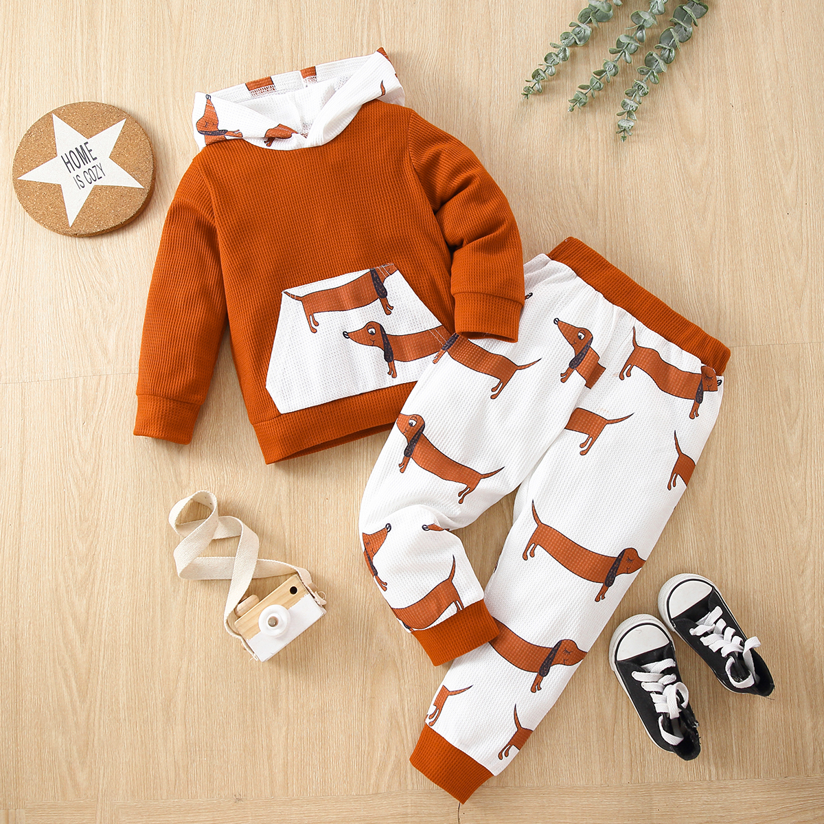 

2-piece Toddler Boy Animal Dog Print Pocket Design Hoodie Sweatshirt and Pants Set