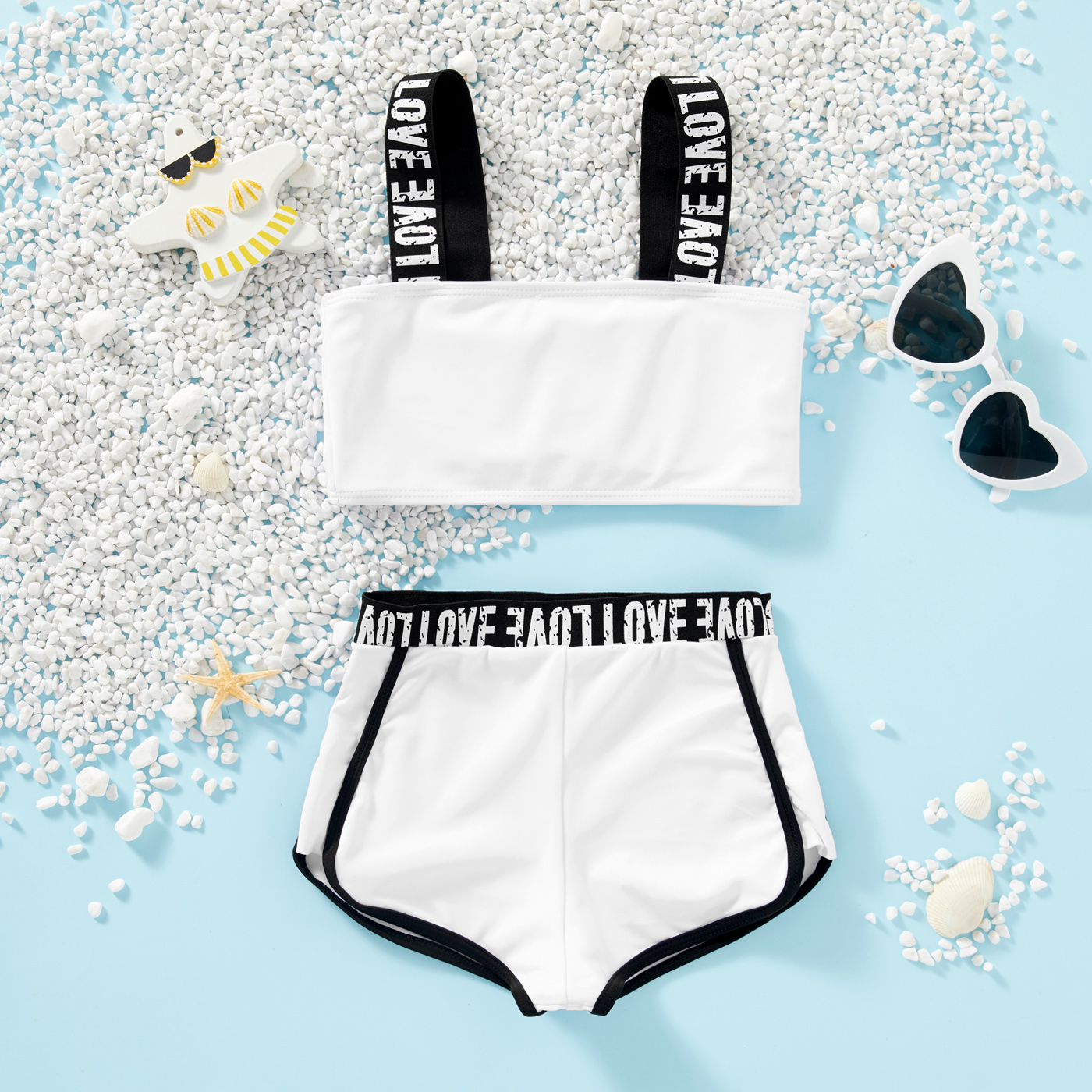 

Fashionable Kid Girl Letter Love Print 2-piece Swimsuit