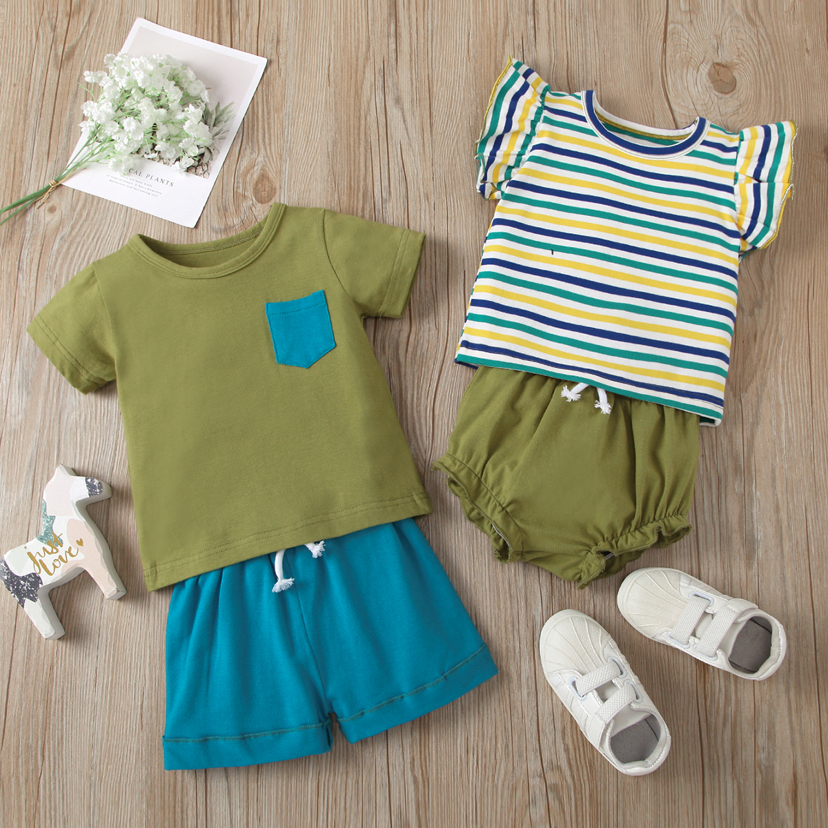 

2pcs Baby Unisex casual Stripes Solid Short-sleeve Cotton Baby's Sets
