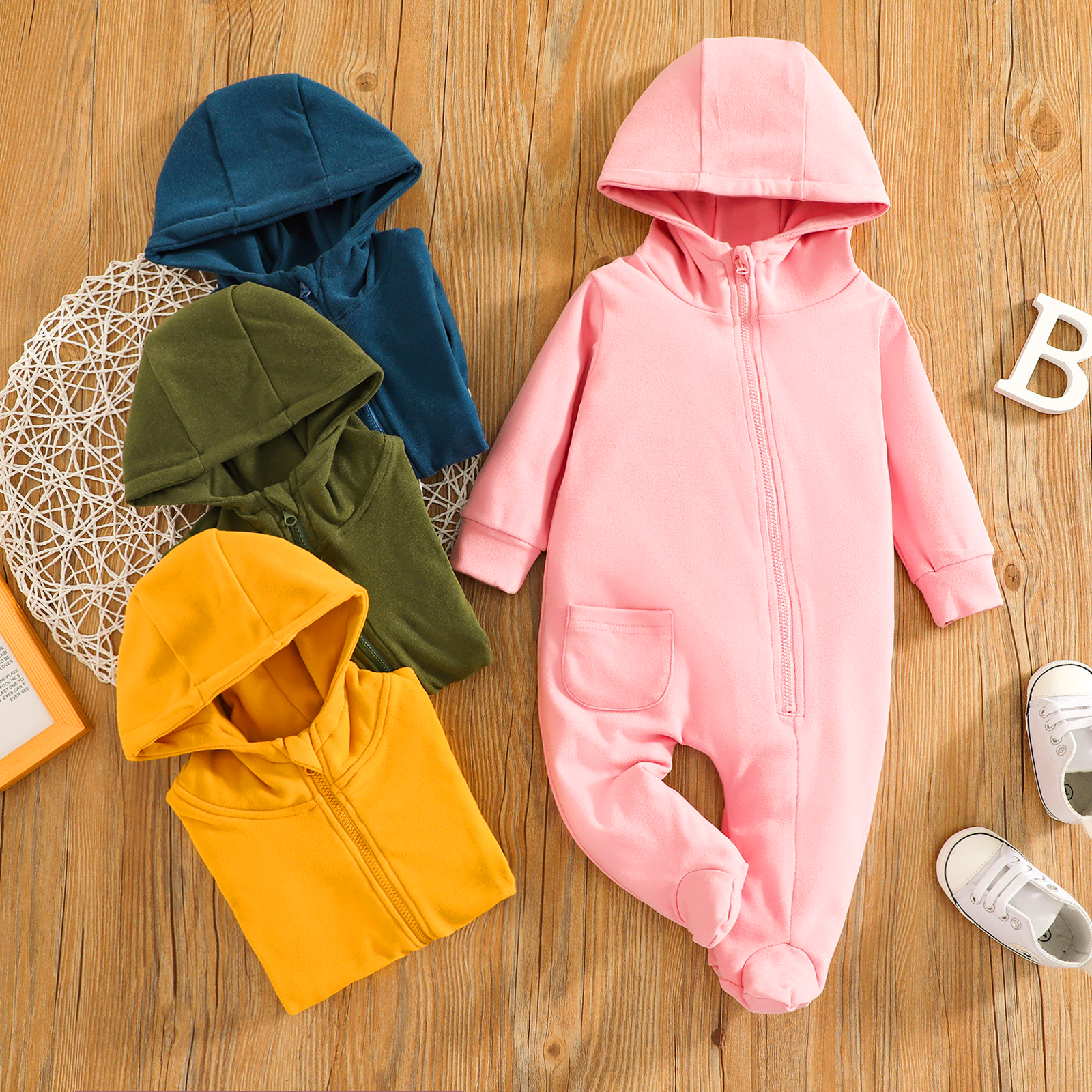 

Baby Girl Solid Color Zipper Hooded Long-sleeve Footie Jumpsuit