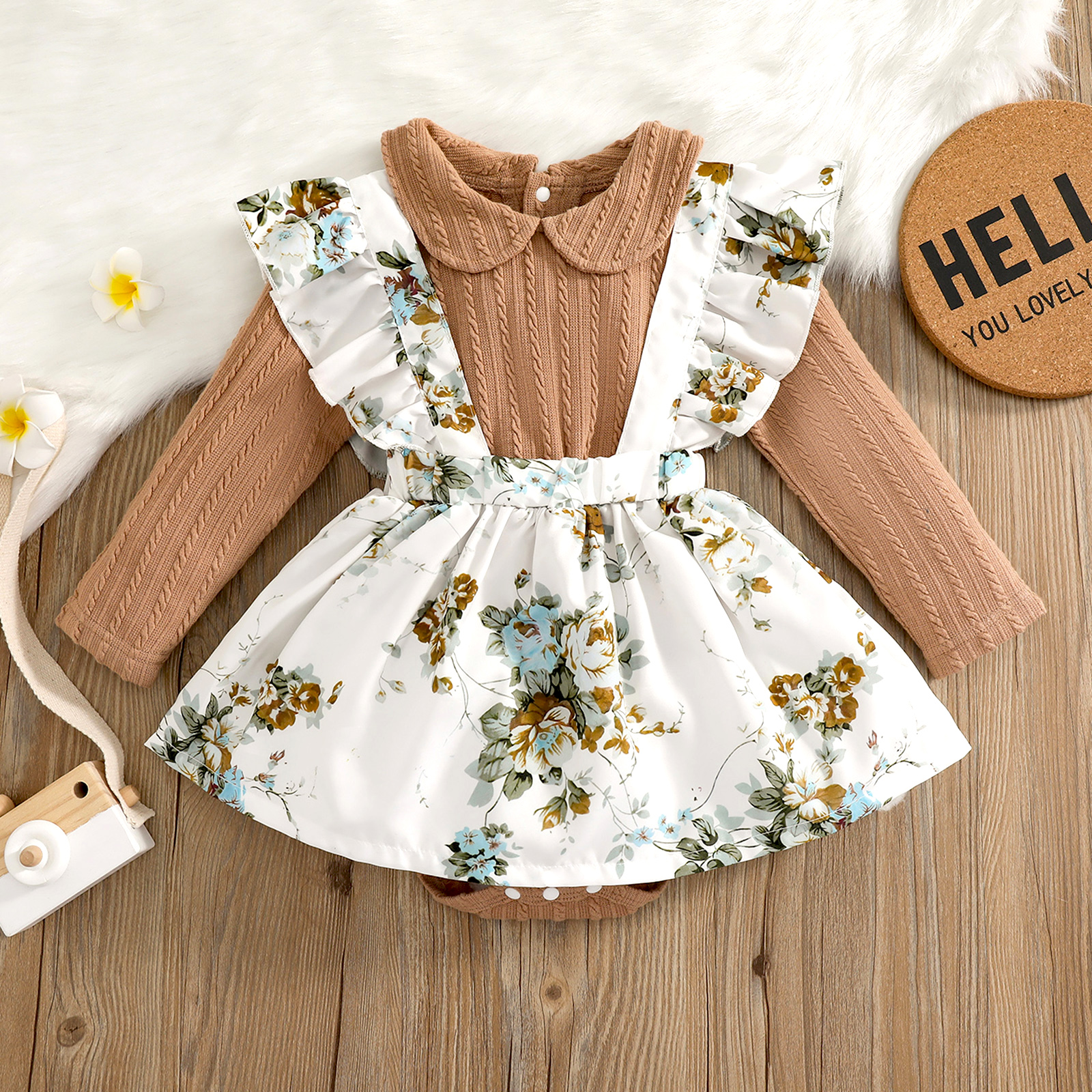 

Baby Girl Solid Long-sleeve Splicing Floral Print Ruffle Faux-two Romper Dress