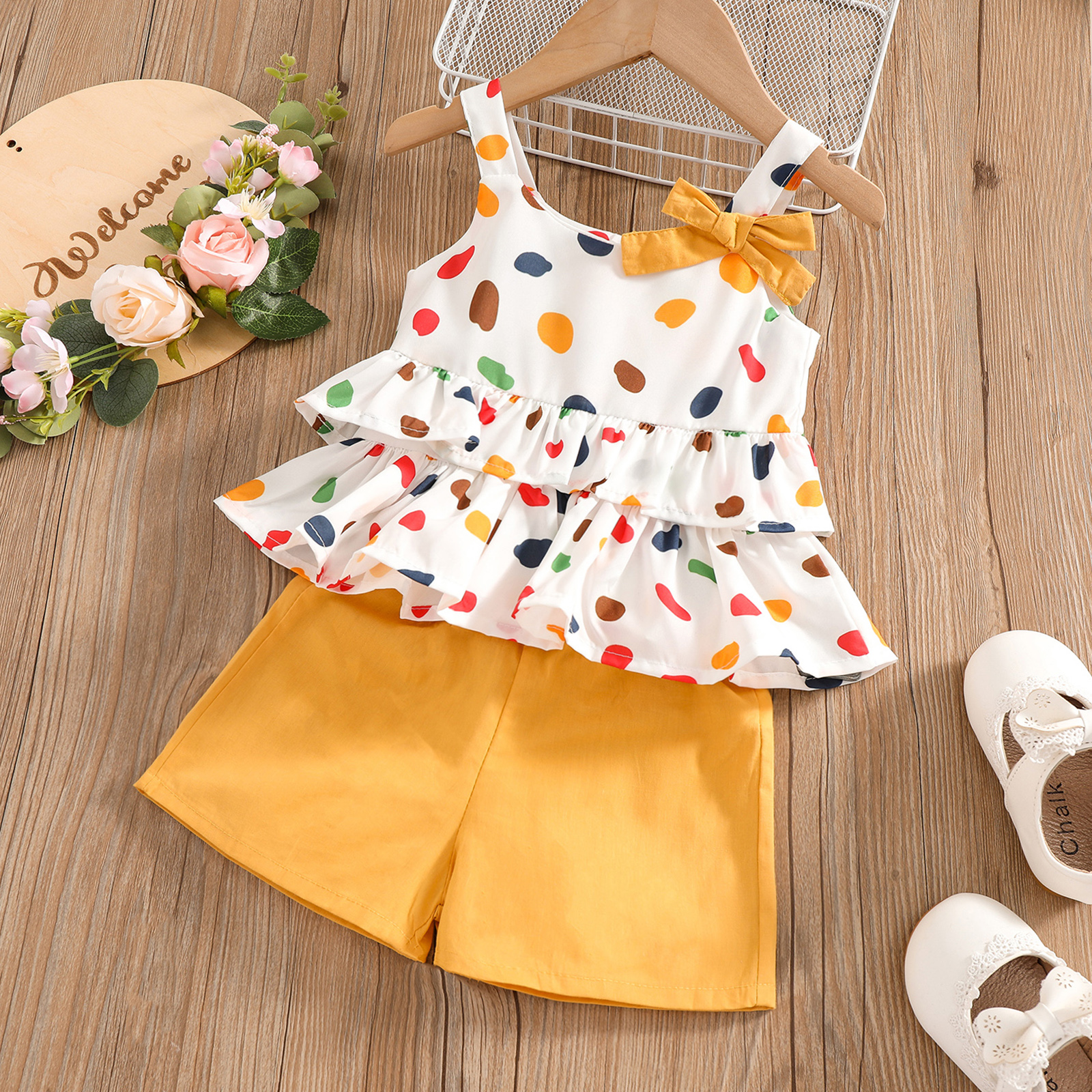 

100% Cotton 2pcs Baby Girl Colorful Dots Sleeveless Layered Ruffle Top and Solid Shorts Set