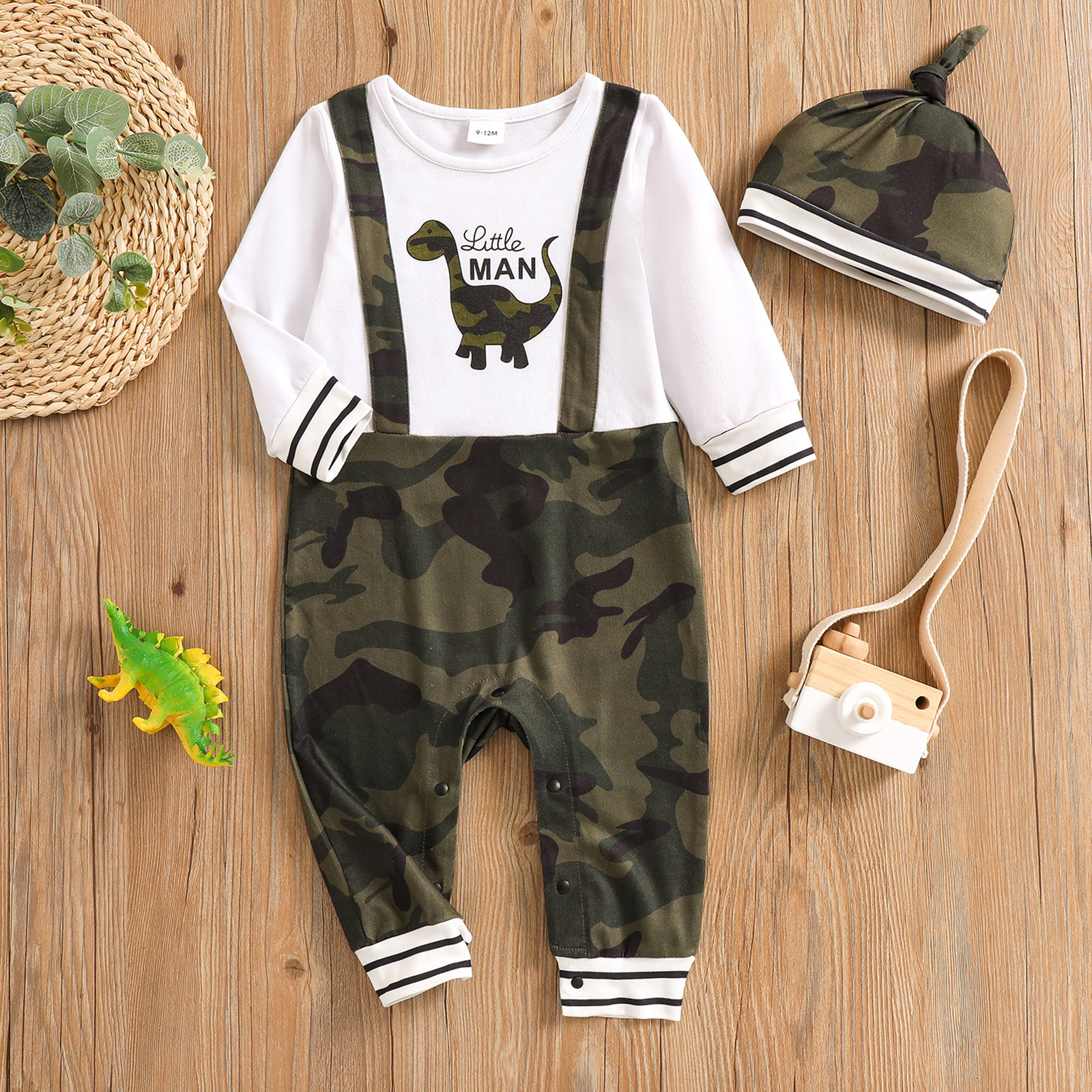 

2pcs Baby Boy Letter and Dinosaur Print Camouflage Faux-two Long-sleeve Jumpsuit with Hat Set