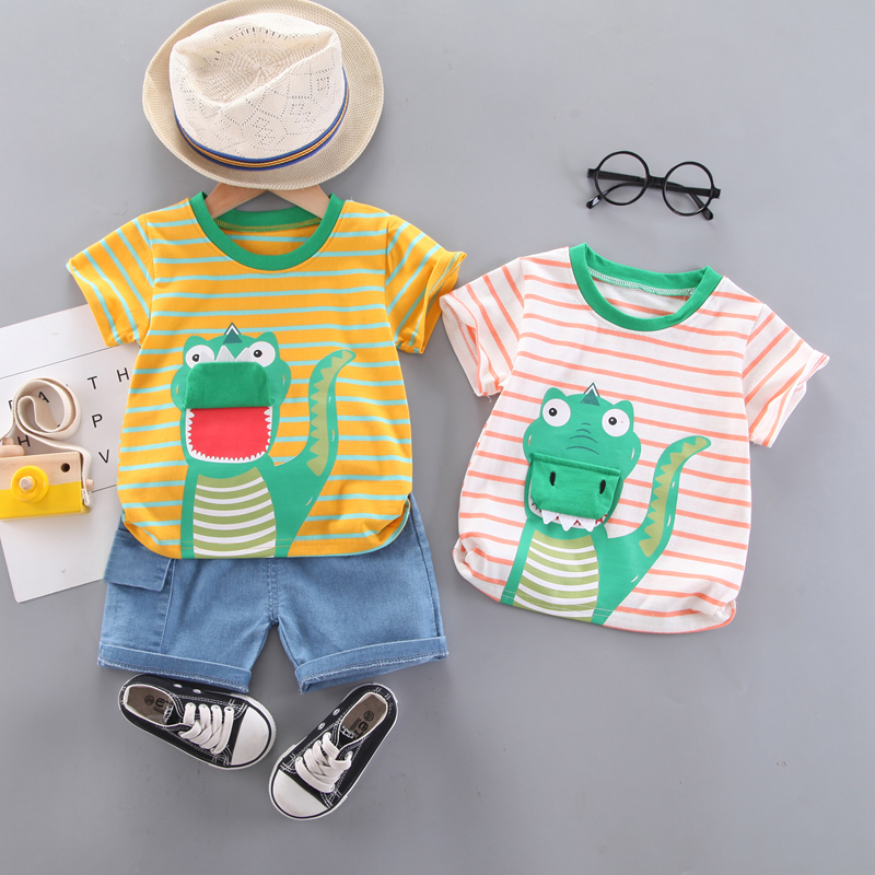 

2pcs Stripe and Cartoon Pattern Baby Set