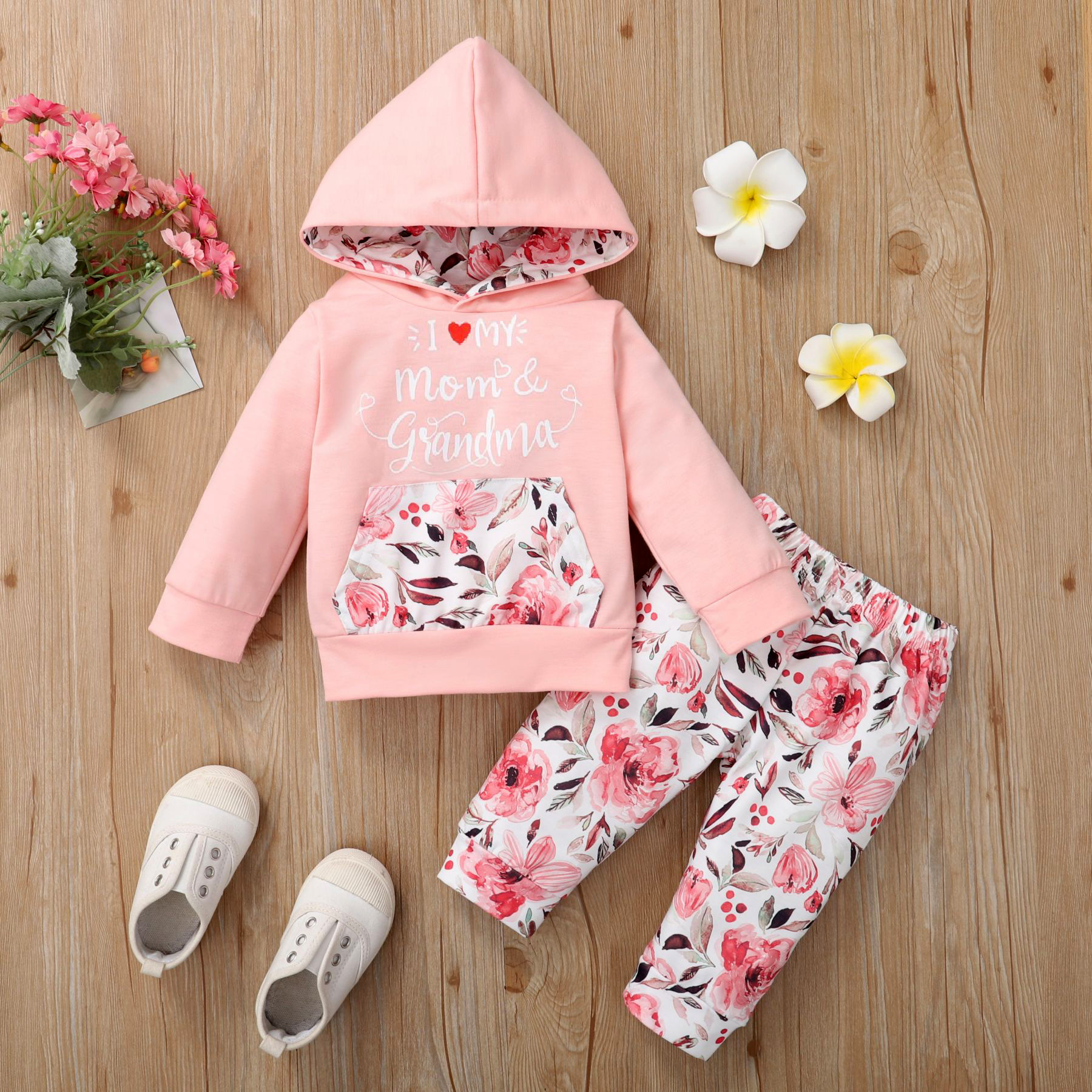 

2pcs Baby Girl Letter and Floral Print Pink Long-sleeve Hoodie and Trousers Set