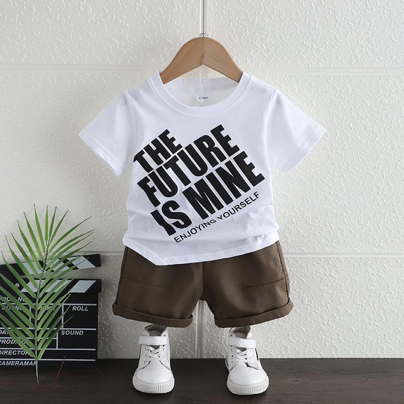 

2pcs Toddler Boy Letter Print Tee and Brown Shorts Set
