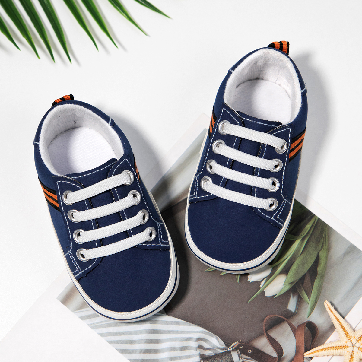

Baby / Toddler Contrast Striped Lace-up Prewalker Shoes