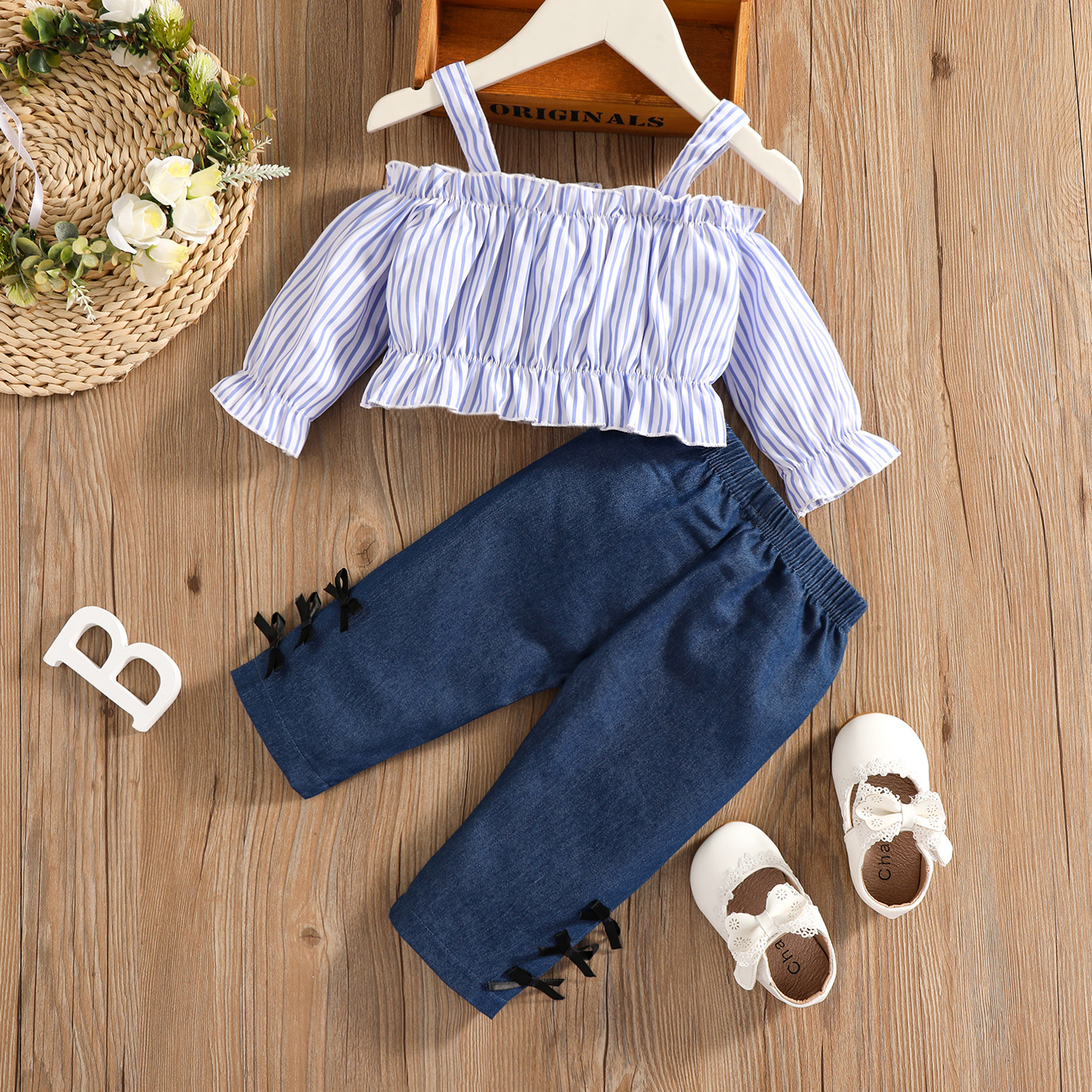 

100% Cotton 2pcs Baby Girl Light Blue Striped Cold Shoulder Long-sleeve Shirt Crop Top and Bowknot Trousers Set