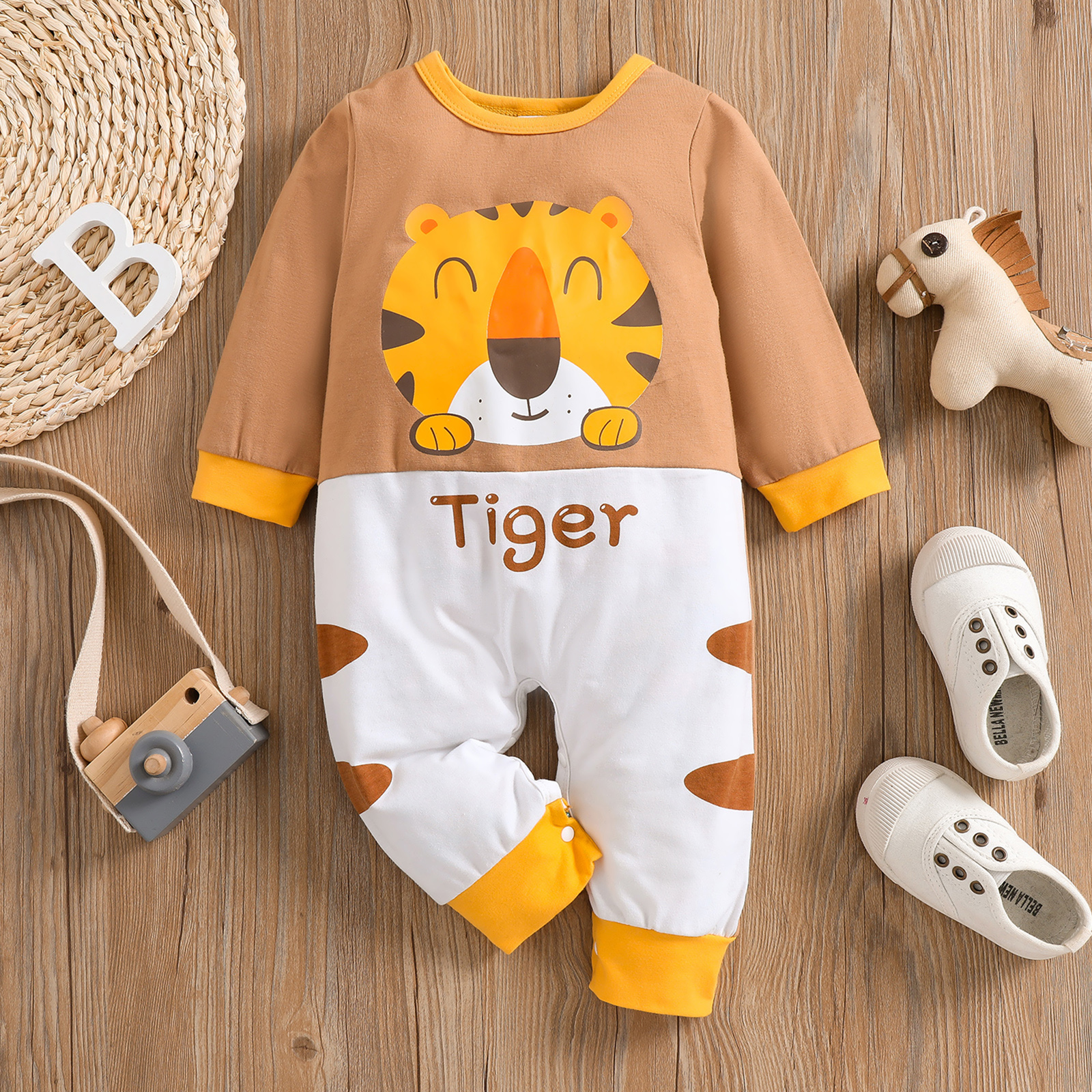 

100% Cotton Baby Boy Cartoon Tiger and Letter Print Long-sleeve Splicing Jumpsuit